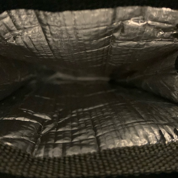 Pack of 2 Travel Food Pouch Cooler, Pouch Cooler Sleeve with Strap (2) NWOT - Picture 6 of 10